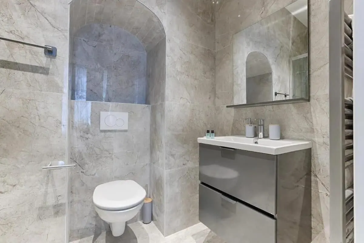 Montparnasse - Modern & Renovated 3Bd For 8 Guests Appartement Parijs