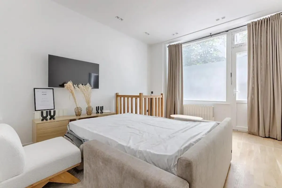 Montparnasse - Modern & Renovated 3Bd For 8 Guests Apartment Paris