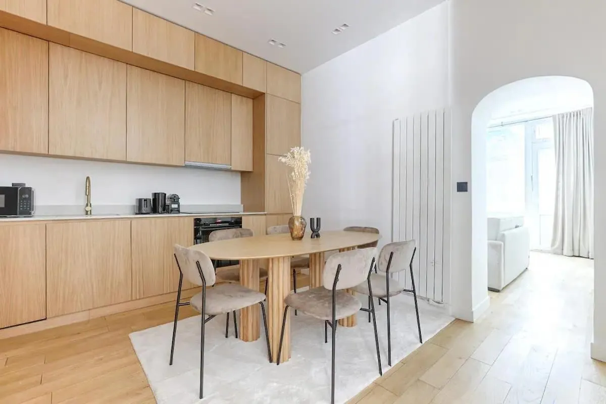 Montparnasse - Modern & Renovated 3Bd For 8 Guests Apartment Paris France